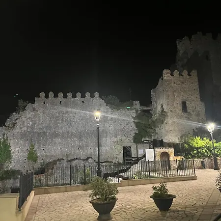 A Finistella Camerota